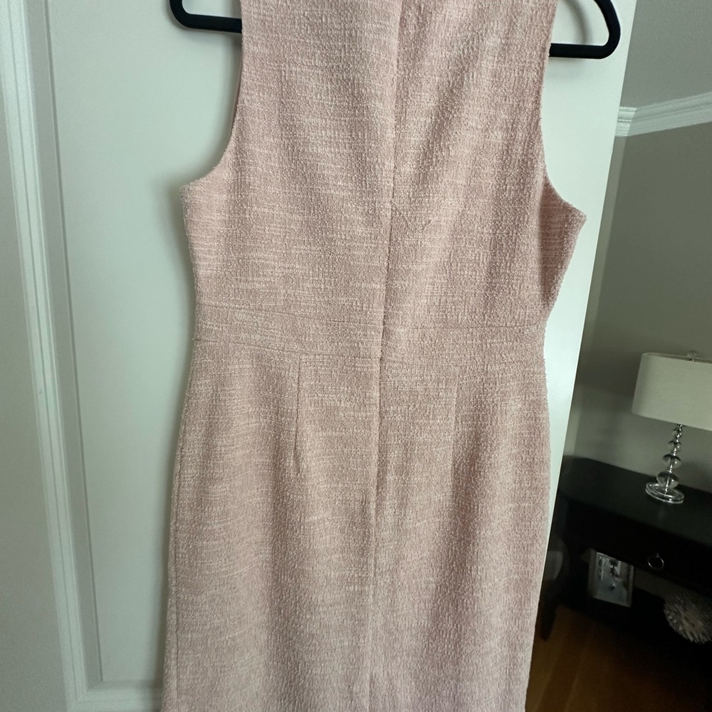 Chic Pink Sleeveless Dress